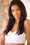 Karmen Bella pulls down her jean shorts