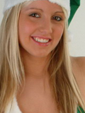 Sexy elf shows off her big tits and curvy ass