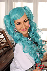 Cosplay Cutie Plays Peekaboo