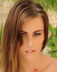 Lauren Wood 35

