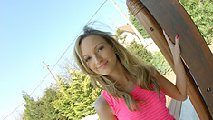 With a set of perky tits and a pink wet pussy, Melanie orgasms several times in this video. Jul-2017 2222