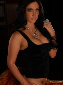 Alluring Vixens: Busty Alluring Vixen Alexia loves to tease in her sexy little black outfit
