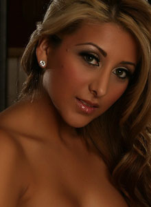 Alluring Vixens: Alluring Vixen Sophia loves teasing as she strips out of her little white lace bra