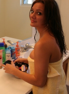 I Want Katie: Busty teen Katie shows off her big tits as she gets ready for her photoshoot