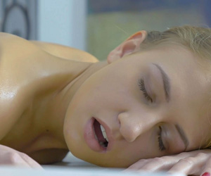 :: Teamskeet.com presents Brianna in Baby Let Me Rub You Down ::