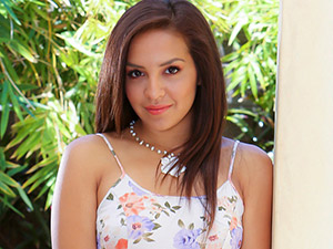 I Dream of Flowers.. featuring Dani Maze