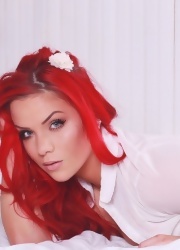 Harley Rose in white