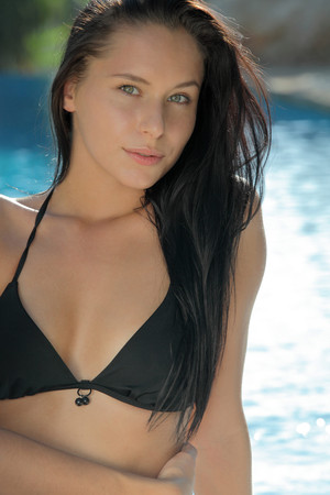 Mira : Flexible Beauty