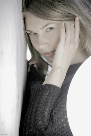 Angelica : Single Shade of Grey