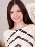 Nubiles.net Mary - Amateur Nubile Mary pleasures her sweet puffy pussy with a dildo