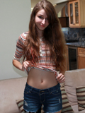 Nubiles.net Willow Hayes - Fresh amateur cutie spreads her juicy pussy open for some vibrating orgasms