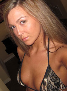 Craving Carmen Nude: Craving Carmen shows off her perfect pussy as she takes candid pictures in a skimpy string bikini