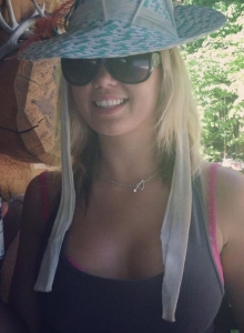 Diddylicious: Candid pictures from Diddy in mostly lowcut shirts because she loves to tease with her perky tits