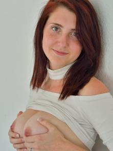Lexi-II Fashionably Anal