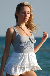 Veronika does some sinful posing out on the beach