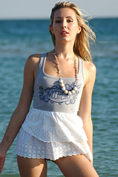 Veronika does some sinful posing out on the beach