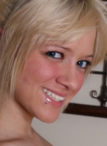 SpunkyAngels: Blonde perky teen Danielle Lynn peels her round ass out of her tight jean shorts
