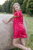Beti nude in erotic HAY ROLL gallery - MetArt.com