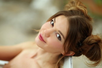 DVORI with Nedda - Rylsky-Art