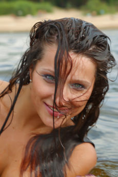 ENIO - THE WATER IS PERFECT with Enio K - Stunning 18