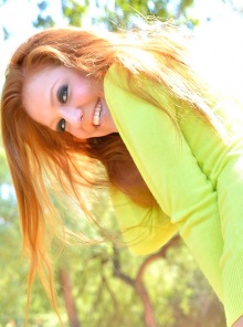Farrah Summer Green