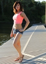 Stella XO, dock