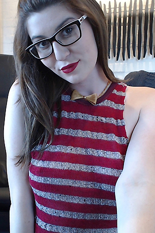 Amber Hahn promises her principal that she will never again suck dick and he makes her promise by orgasming
