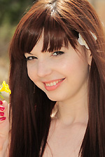 Ivy Snow wears a tight summer dress and shows us two toys that she uses on herself and cums hard