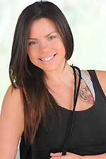 Marissa Walker shows you how she got that tight hot body of hers