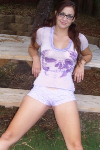 Chubby Girls: Samantha is such a cute chubby girl!