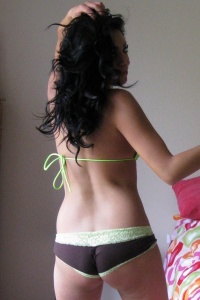 Kelly XoXo: Kelly XoXo shaking her ass