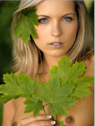Spirit - Sportive blonde Jenni loves to be outdoors. Watch this seductive angel fully naked in her garden.