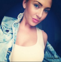 Gracie Lewis strips from her denim and pants