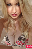 Jess Davies strips her hot little bikini, this sexy self shot photoset found inside my website