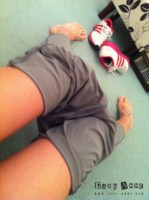 Lucy Anne shows you her new gym outfit at home